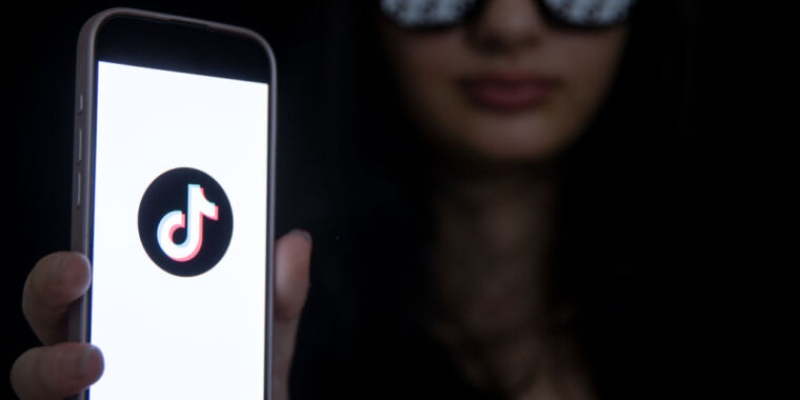 TikTok needs users to “permanently waive” rights to take legal action against over previous damages