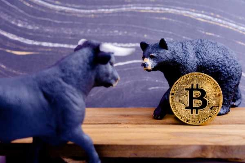 5 Things to Know in Crypto This Week: BTC, Coinbase, and the SEC