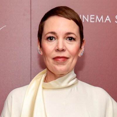 Olivia Colman on Pay Disparity in Hollywood: “If I Was Oliver Colman, I ‘d Be Earning a F *** of a Lot More”