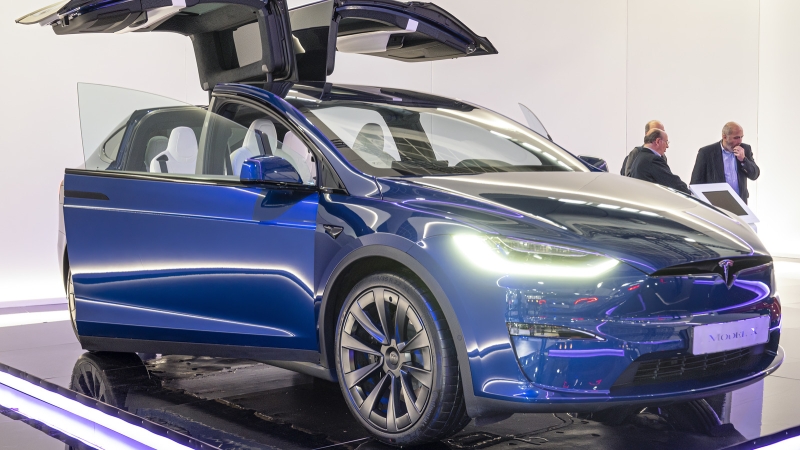 What’s The Difference Between Tesla Model X And Model Y?