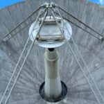 Arecibo Observatory telescope equipped with a wideband cryogenic system to broaden its abilities
