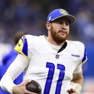 <aNFL Rumors: Carson Wentz, Chiefs Agree to 1-Year Contract as Patrick Mahomes' Backup