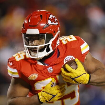 NFL Rumors: Clyde Edwards-Helaire, Chiefs Agree to Contract in the middle of J.K. Dobbins Buzz