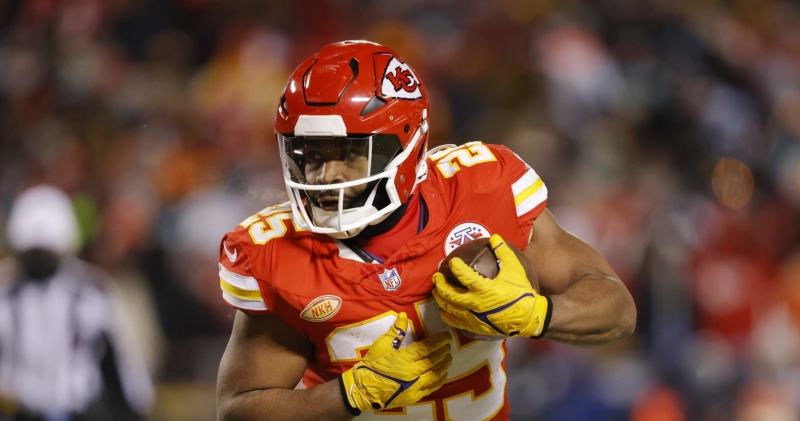 NFL Rumors: Clyde Edwards-Helaire, Chiefs Agree to Contract in the middle of J.K. Dobbins Buzz