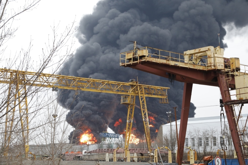 Ukraine’s attacks on Russian oil refineries deepen stress with U.S.
