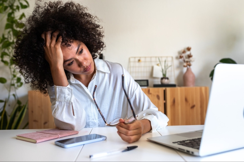 Feeling Overwhelmed at Work? Follow These Tips to Prevent It From Turning Into Burnout.