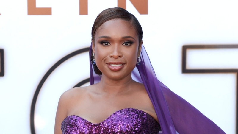 Jennifer Hudson Promises ’23 More Years’ in Daytime as She Accepts NAB Show Award|Video