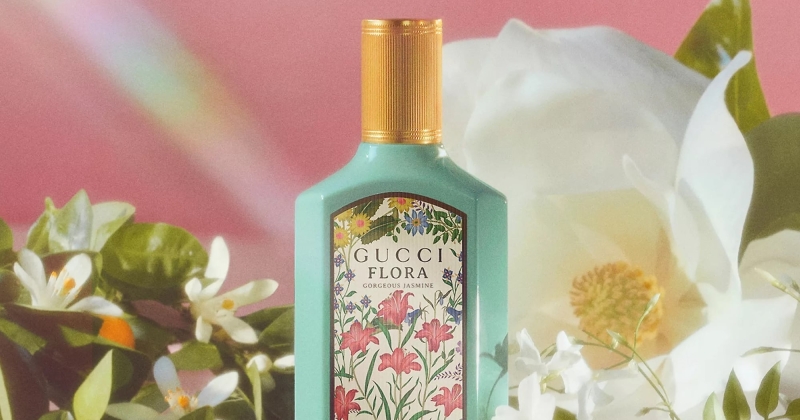 The 14 Best Floral Perfumes, According to Editors