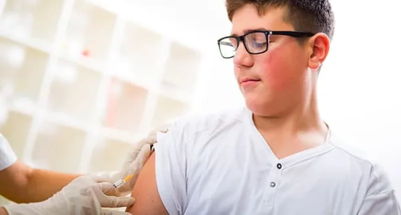 Why Aren’t More Teenagers Fully Vaccinated?