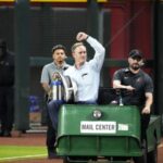 The beekeeper who conserved Dodgers-Diamondbacks from a nest of bees got to toss out the very first pitch