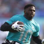Dolphins’ Tyreek Hill: I ‘d Put Up 175 Yards, 2 TDs vs. Deion Sanders in His Prime